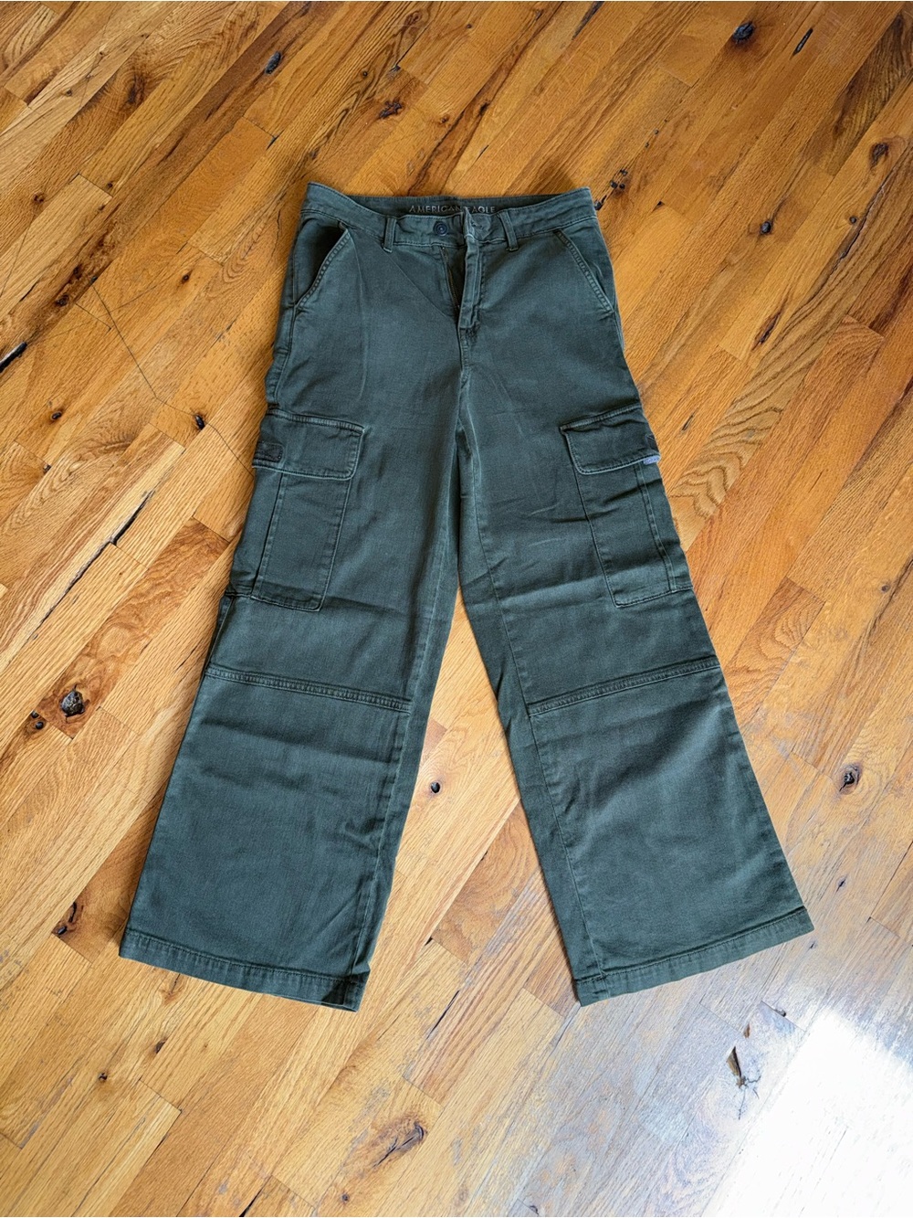 American Eagle Outfitters Women’s Wide Leg Cargo Jeans - Olive Green